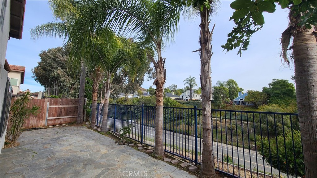 1809 Avenida Segovia Oceanside, CA 92056 - Photo 41 of 43