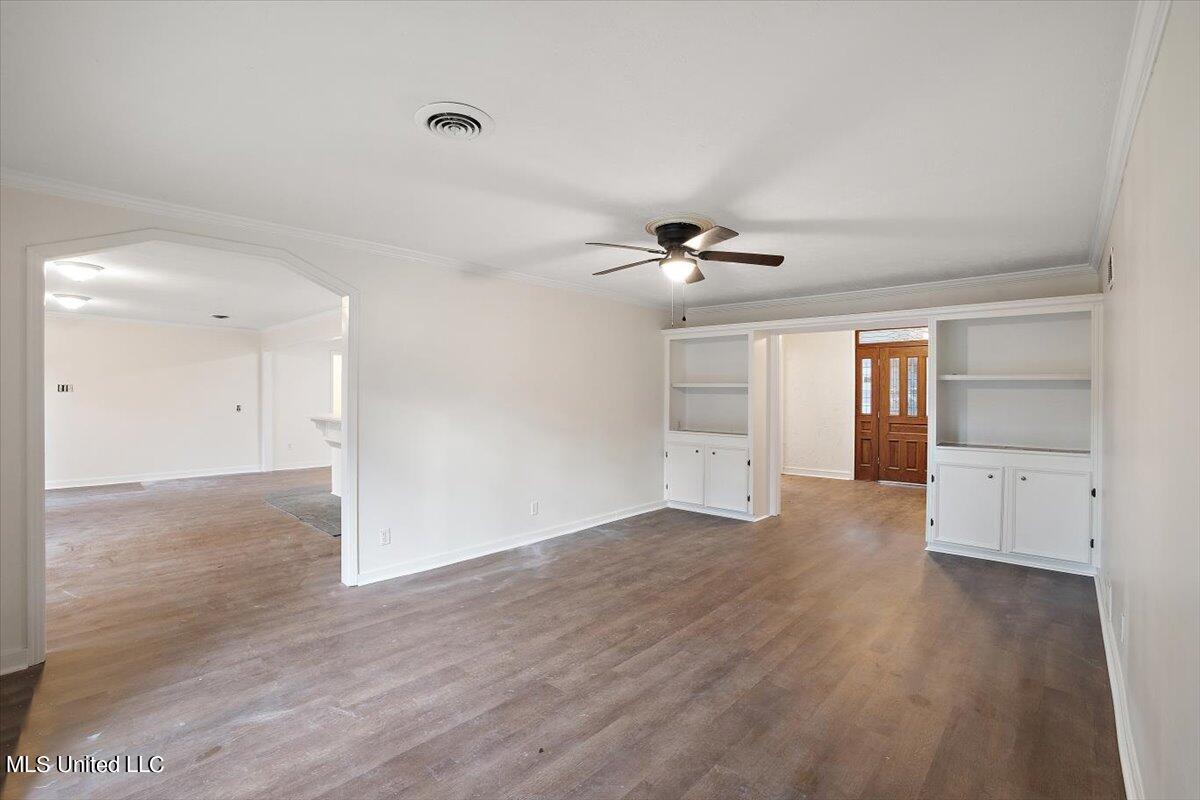 4635 Ridgewood Road Jackson, MS 39211 - Photo 8 of 33 08-HTP_8158