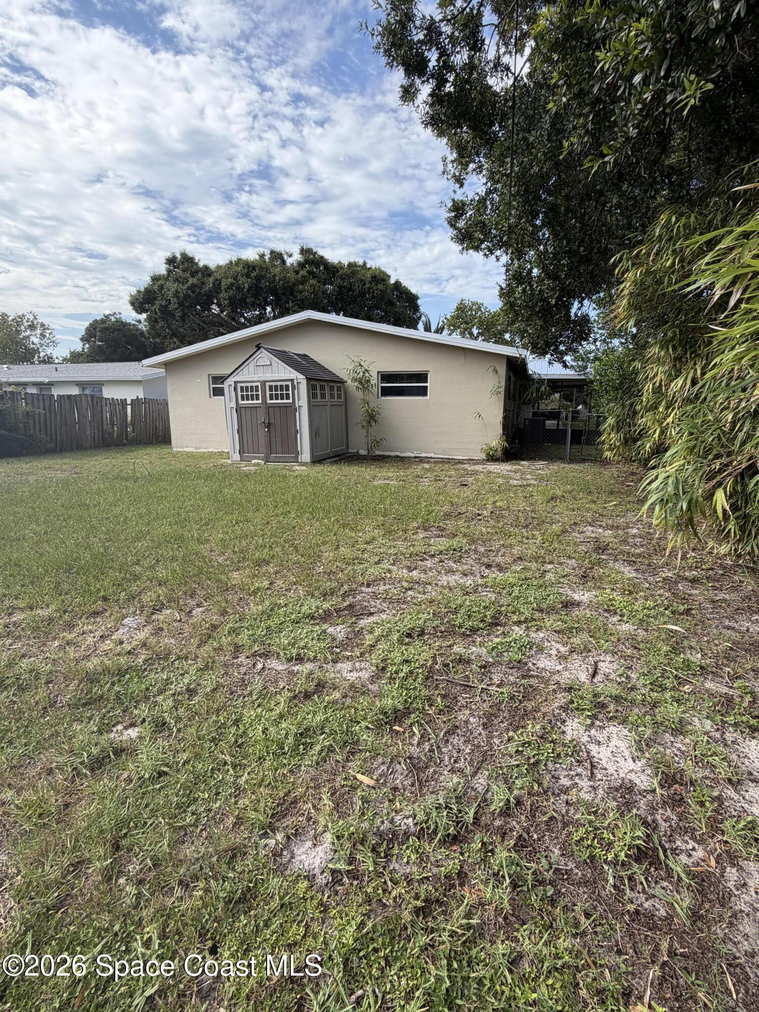 2559 Locksley Road Melbourne, FL 32935 - Photo 23 of 35 IMG_5056