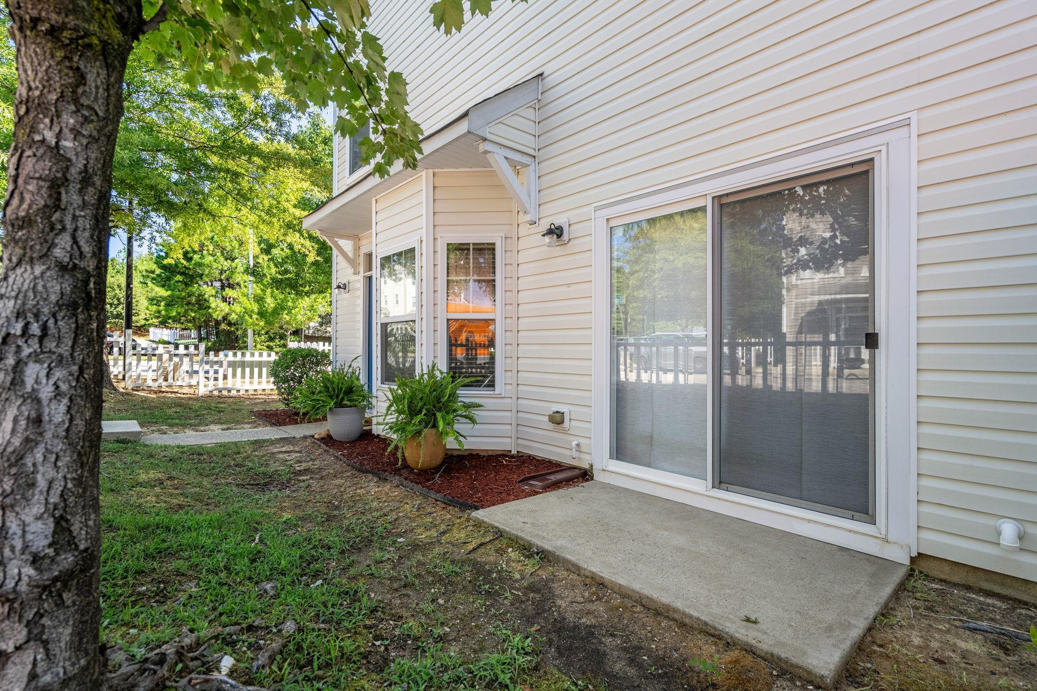 331 Gilman Lane, Unit 111 Raleigh, NC 27610 - Photo 5 of 32 Patio/Deck