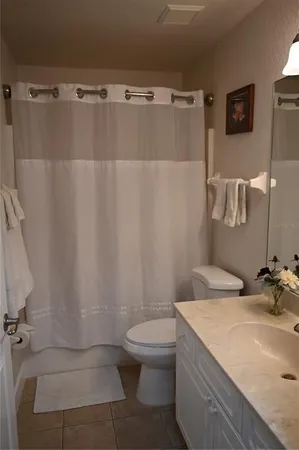 a view of a bedroom with closet