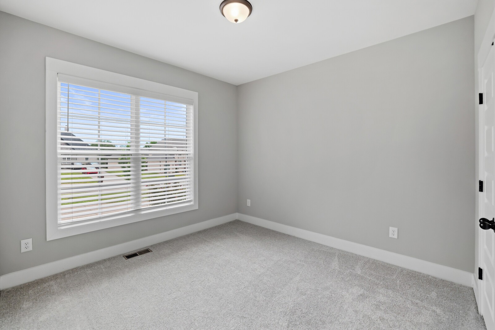 400 Millstone Place Lebanon, TN 37087 - Photo 22 of 58 a view of an empty room with a window