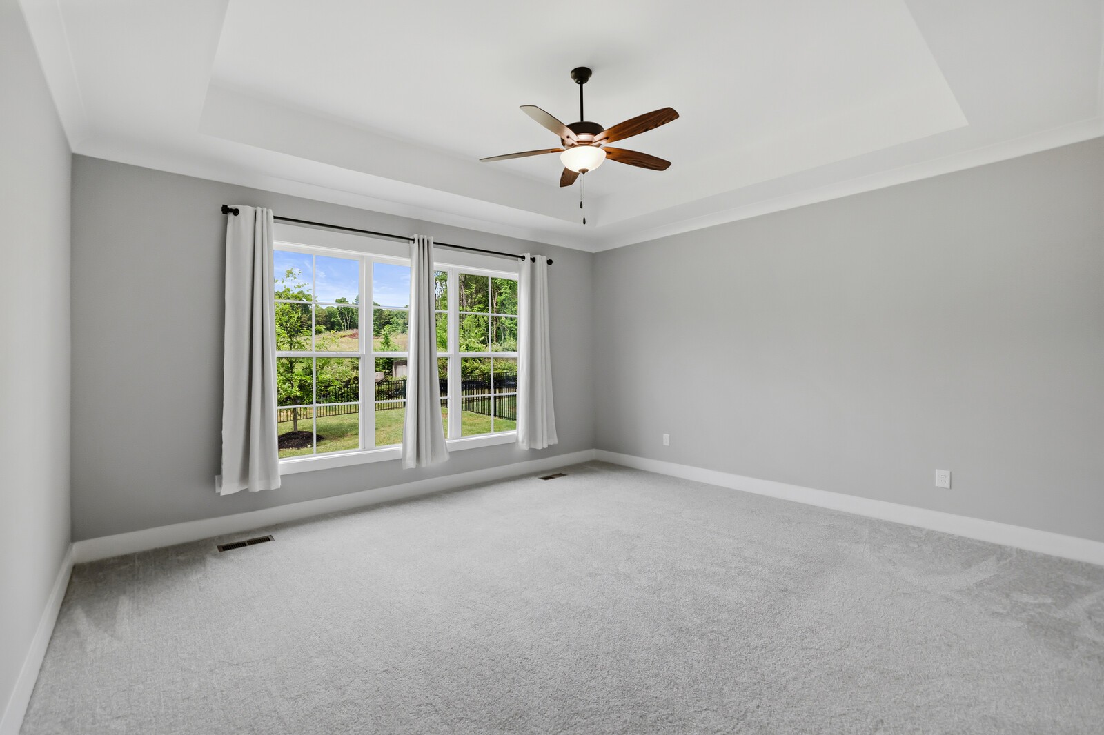 400 Millstone Place Lebanon, TN 37087 - Photo 25 of 58 a view of a livingroom with a ceiling fan and window