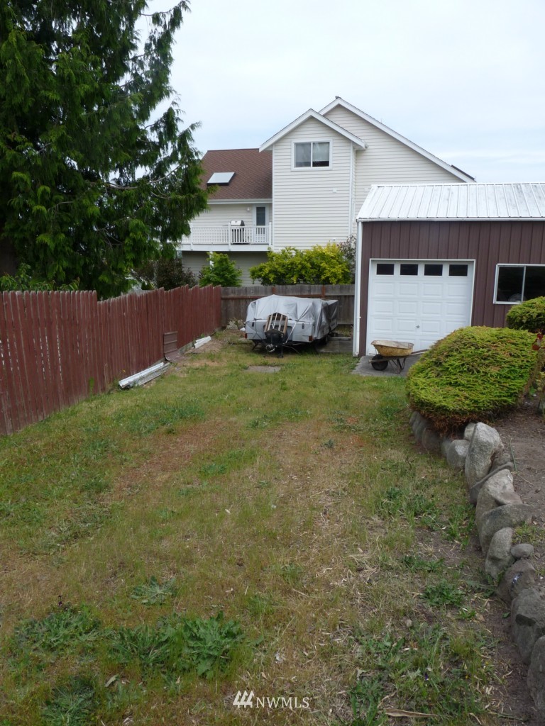 1048 Ridgeway Drive Oak Harbor, WA 98277 - Photo 11 of 25 Gallery Image 11