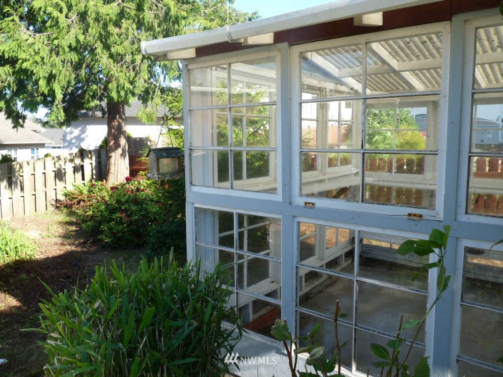1048 Ridgeway Drive Oak Harbor, WA 98277 - Photo 9 of 25 Gallery Image 9