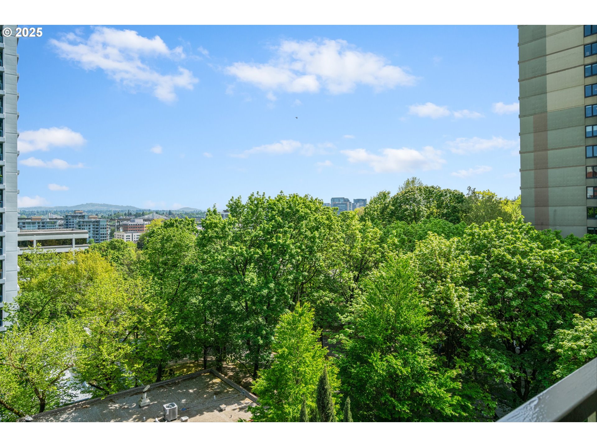 255 Southwest Harrison Street, Unit 7G Portland, OR 97201 - Photo 21 of 36 Gallery Image 21