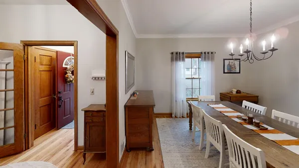 $329,900 | 210 Lee Place, Albert Lea, MN 56007