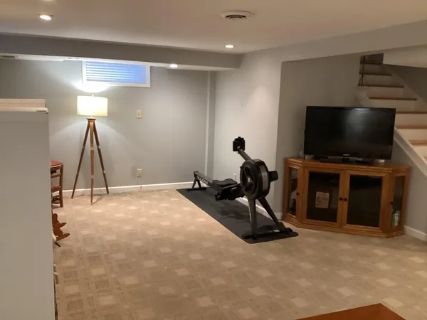 $329,900 | 210 Lee Place, Albert Lea, MN 56007