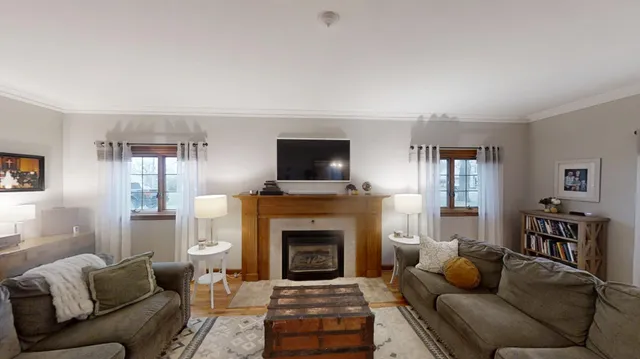 $329,900 | 210 Lee Place, Albert Lea, MN 56007