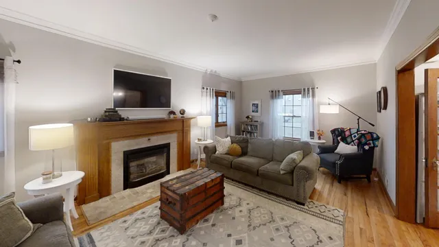 $329,900 | 210 Lee Place, Albert Lea, MN 56007