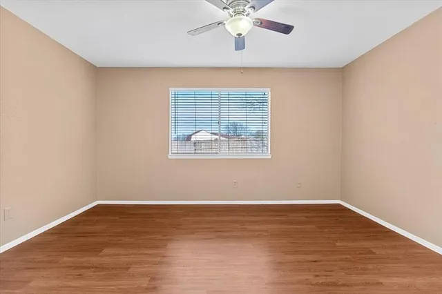 $1,800 | 3807 Glengate Drive, Arlington, TX 76016