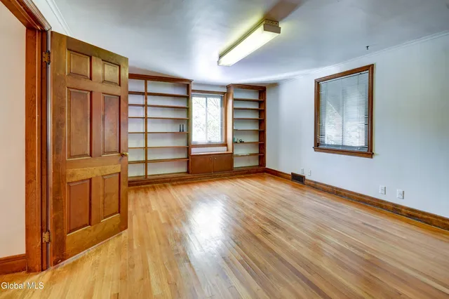 $235,000 | 120 Guy Park Avenue, Amsterdam, NY 12010