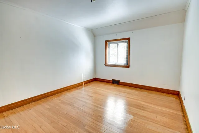 $235,000 | 120 Guy Park Avenue, Amsterdam, NY 12010