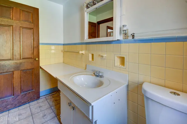 $235,000 | 120 Guy Park Avenue, Amsterdam, NY 12010