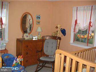 110 Parkview Road Cheltenham, PA 19012 - Photo 11 of 12 Bedroom 4