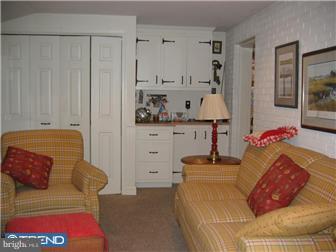 110 Parkview Road Cheltenham, PA 19012 - Photo 7 of 12 Family Room
