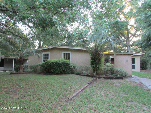 3018 Kline Road Jacksonville, FL 32246 - Photo 1 of 23 a view of a house with yard and a tree