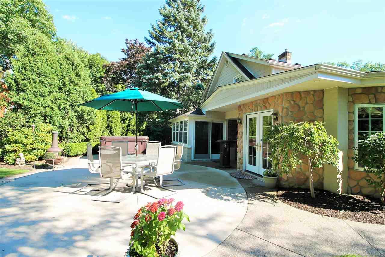 316 Stephens Road Grosse Pointe, MI 48236 - Photo 58 of 59 50021598-57.JPG