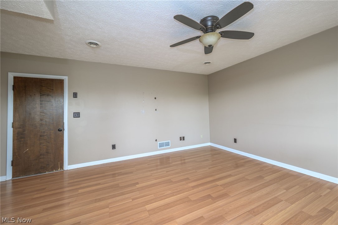496 East Howe Road Kent, OH 44240 - Photo 22 of 38 Gallery Image 22