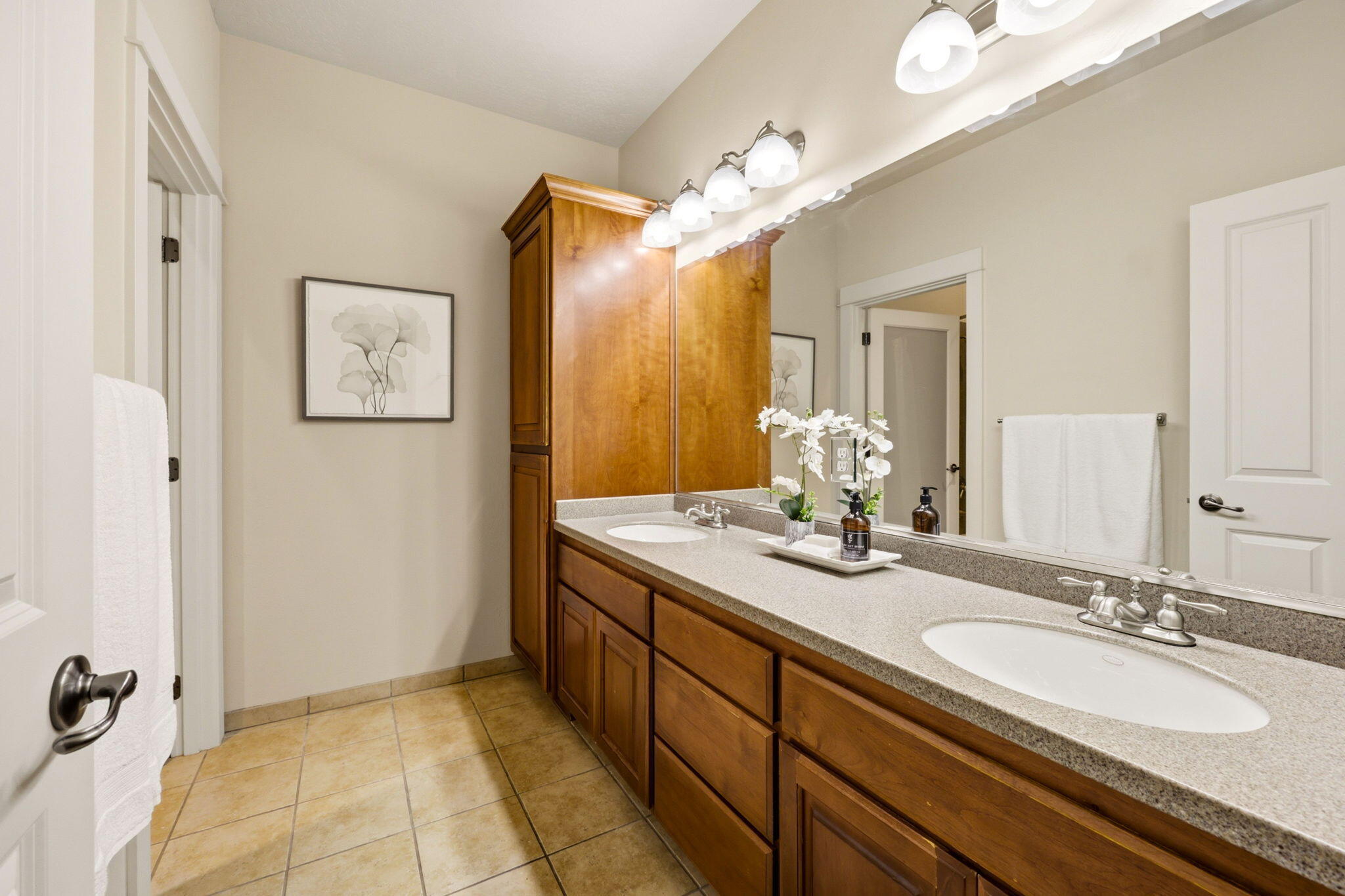 403 Briscoe Place Ashland, OR 97520 - Photo 50 of 64 ApxBP00062