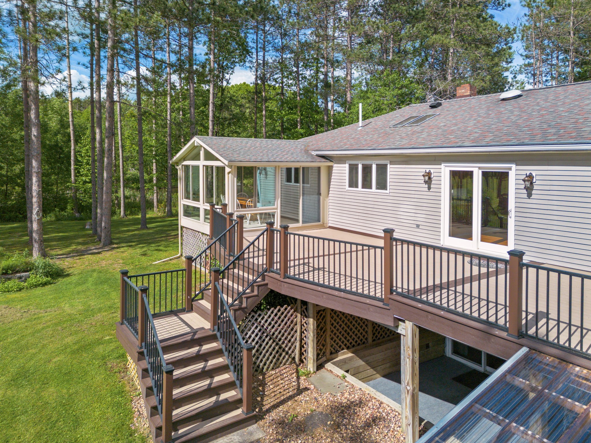 241 Duell Road Binghamton, NY 13904 - Photo 5 of 48