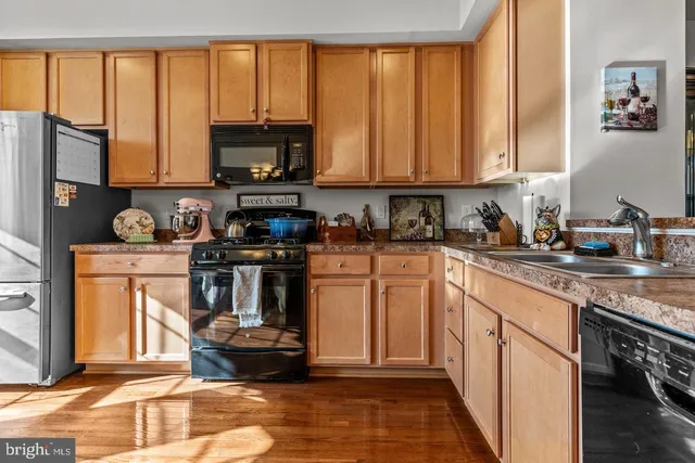 $2,600 | 93 Franklin Circle, Somerdale, NJ 08083