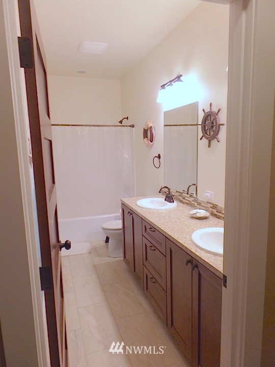 71 Young Road Northeast Moses Lake, WA 98837 - Photo 12 of 21 Gallery Image 12