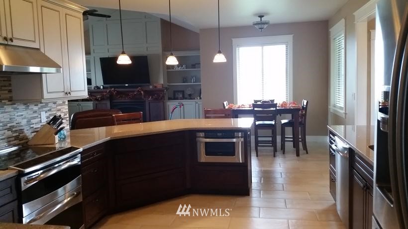 71 Young Road Northeast Moses Lake, WA 98837 - Photo 6 of 21 Gallery Image 6