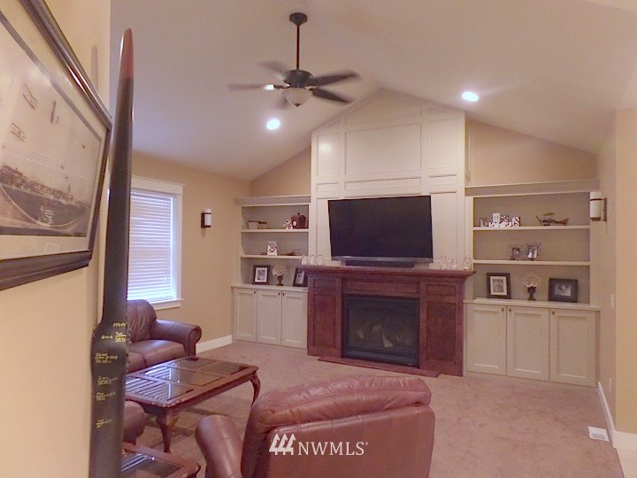 71 Young Road Northeast Moses Lake, WA 98837 - Photo 9 of 21 Gallery Image 9