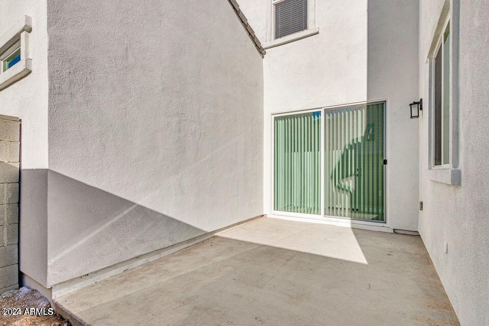 4853 East St John Road Scottsdale, AZ 85254 - Photo 19 of 27 courtyard