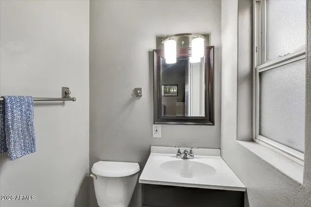 $699,900 | 4325 North 19th Place, Phoenix, AZ 85016