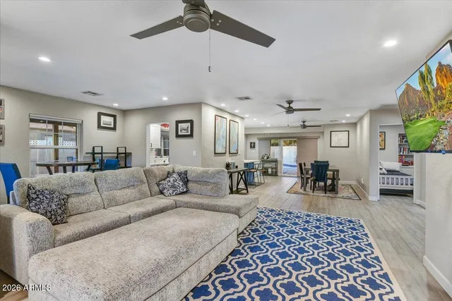 $699,900 | 4325 North 19th Place, Phoenix, AZ 85016