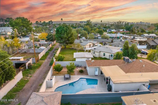 $699,900 | 4325 North 19th Place, Phoenix, AZ 85016