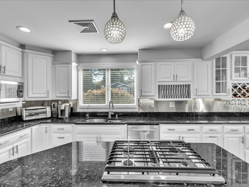 6 Strathmore Road North Dartmouth, MA 02747 - Photo 23 of 42