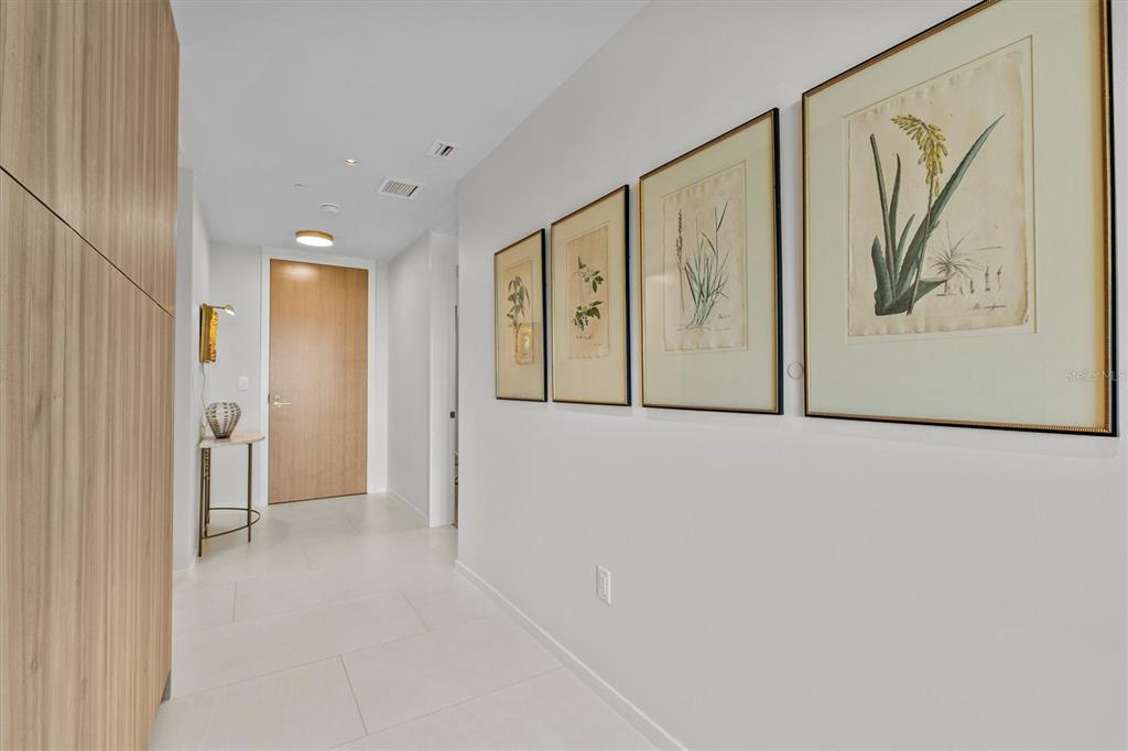 1020 Sunset Point Road, Unit 510 Clearwater, FL 33755 - Photo 5 of 97