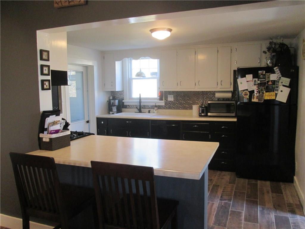 704 West Old Rte 422 Butler, PA 16001 - Photo 3 of 24