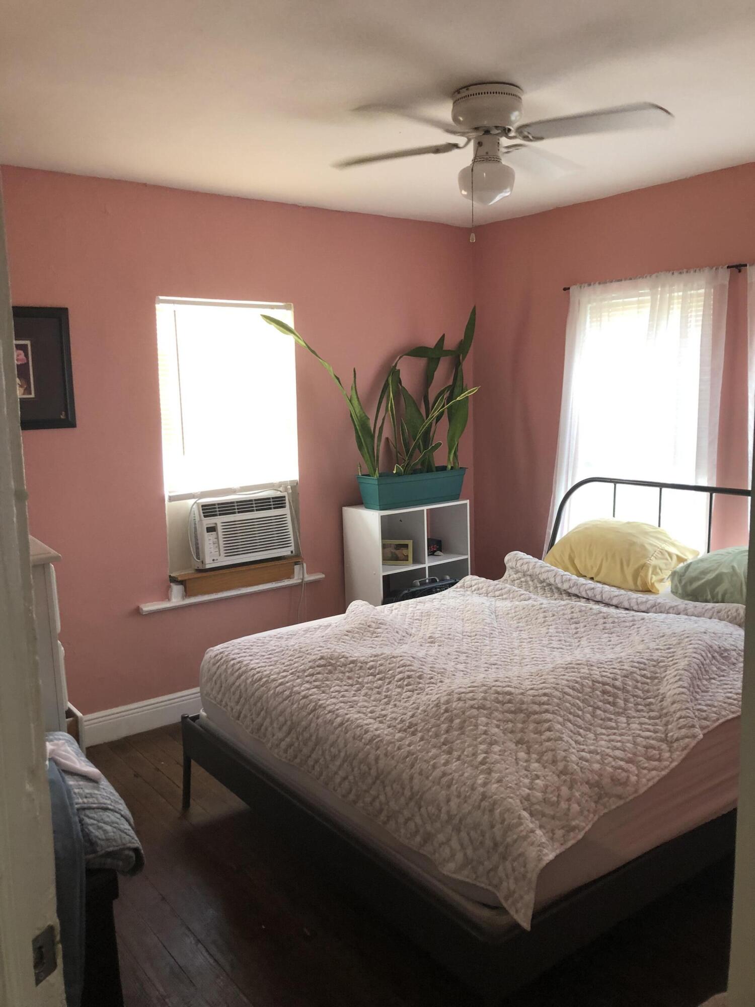 1021 Southwest 5th Street, Unit 2 Miami, FL 33130 - Photo 5 of 7 Miami Apt 2 bedroom