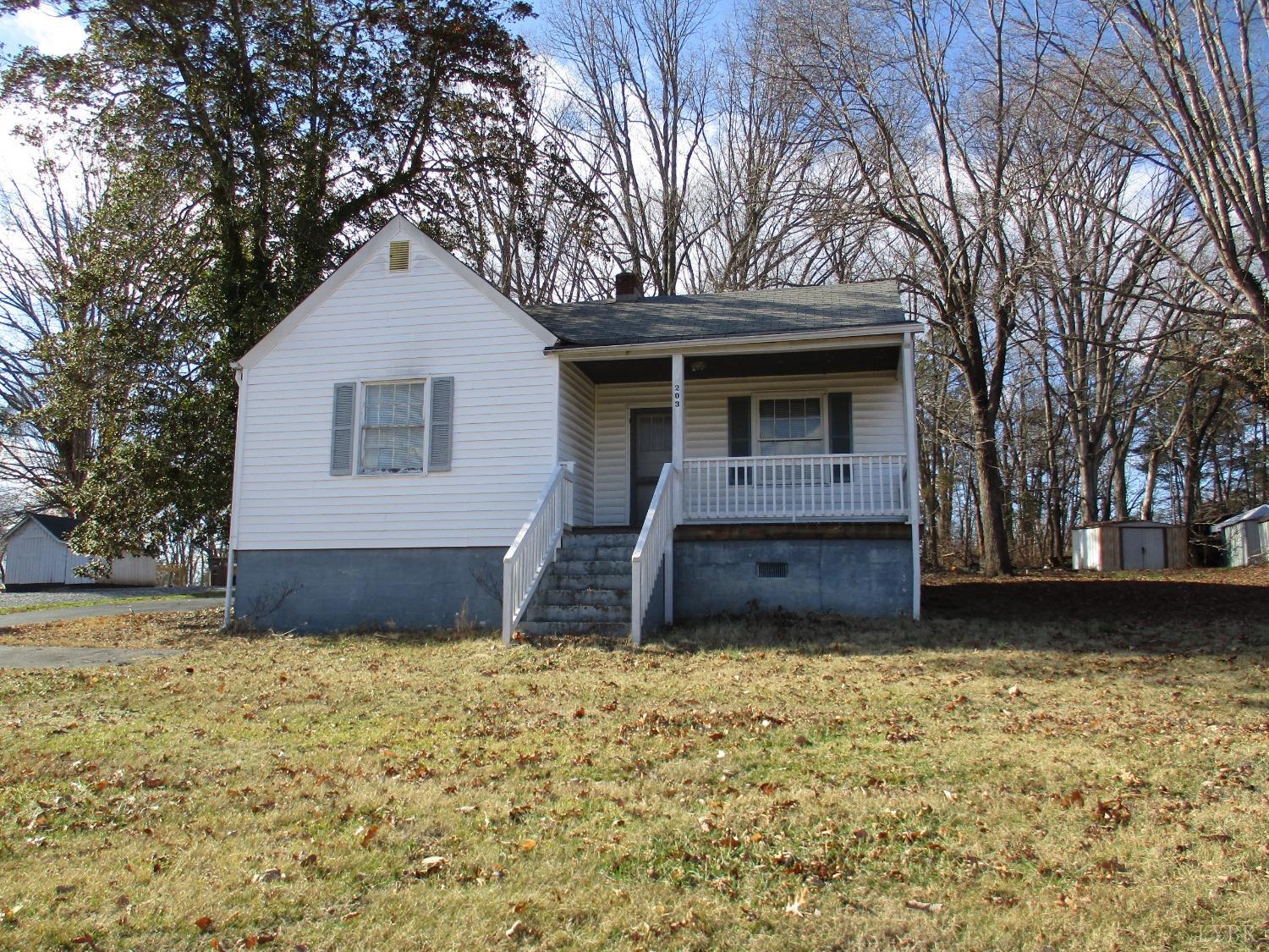 203 Prospect Road Hurt, VA 24563 - Photo 2 of 20