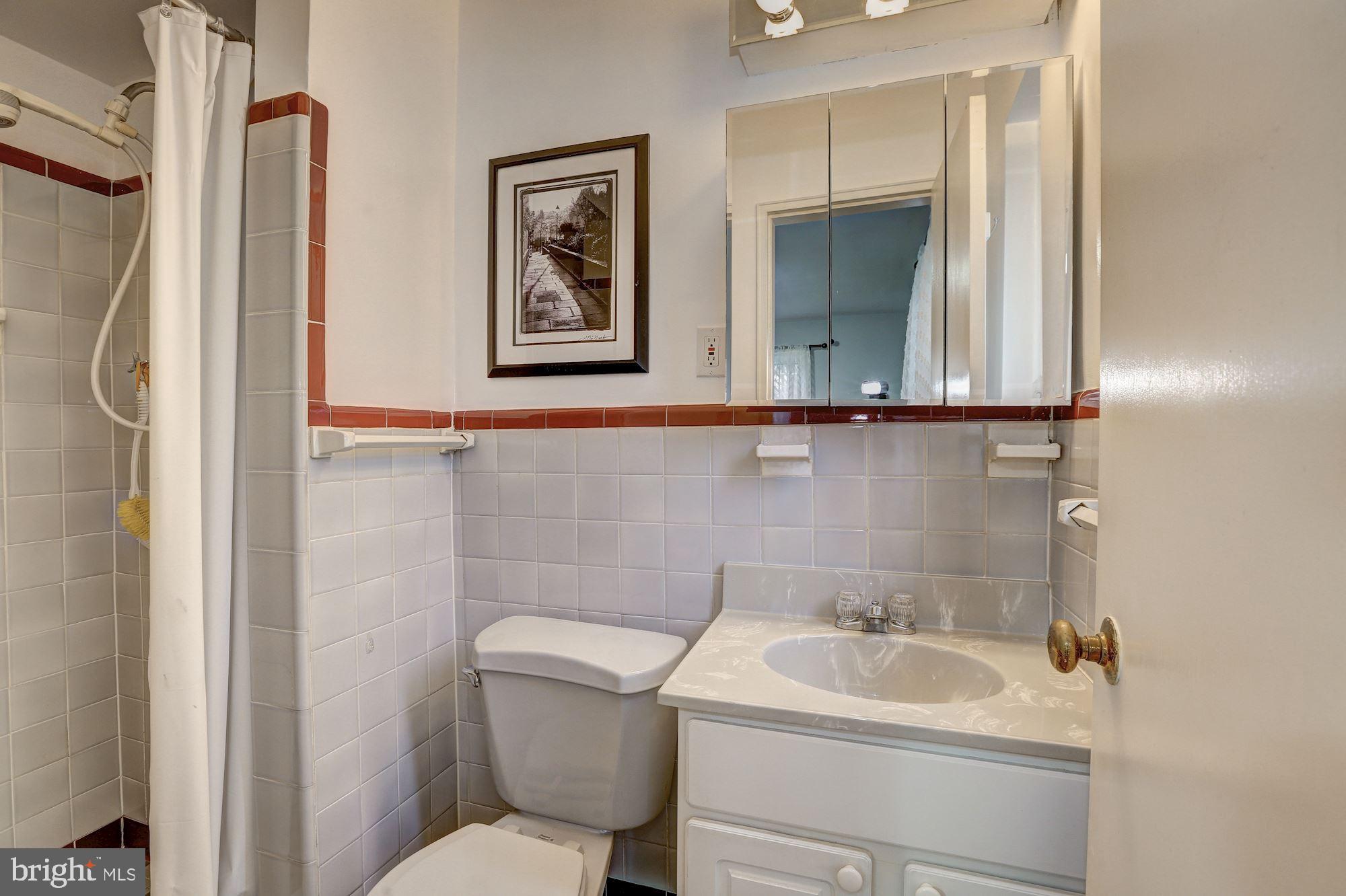 8305 Piney Branch Road Silver Spring, MD 20910 - Photo 29 of 42
