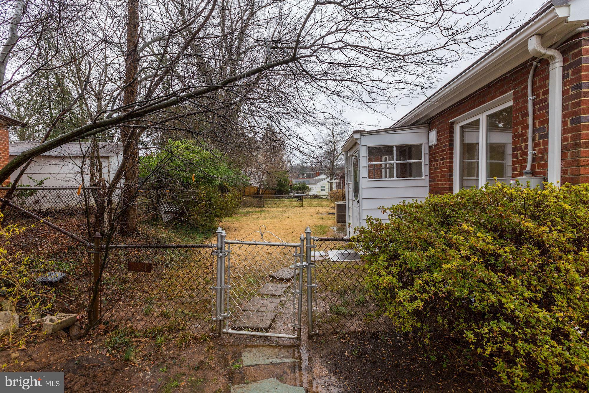 8305 Piney Branch Road Silver Spring, MD 20910 - Photo 38 of 42