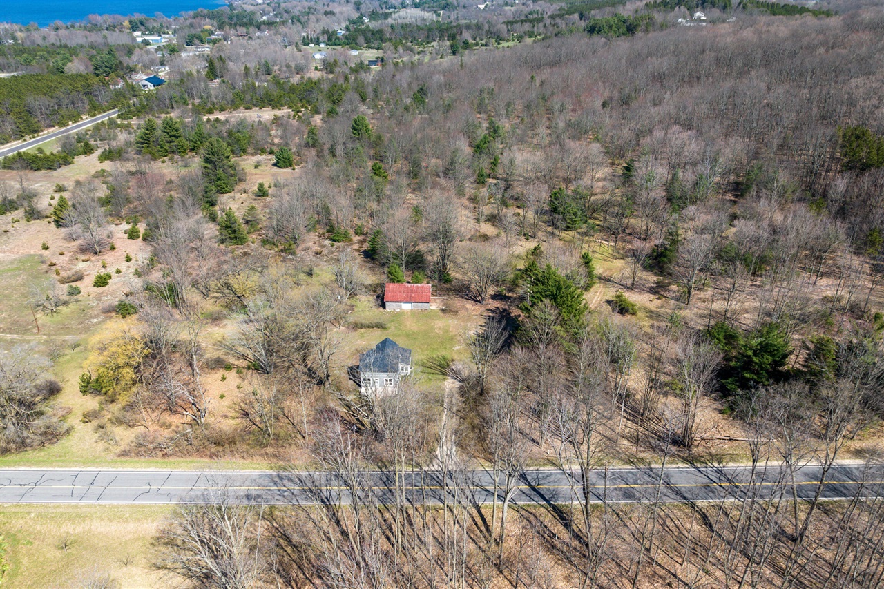 11875 Milarch Road Bear Lake, MI 49614 - Photo 7 of 35