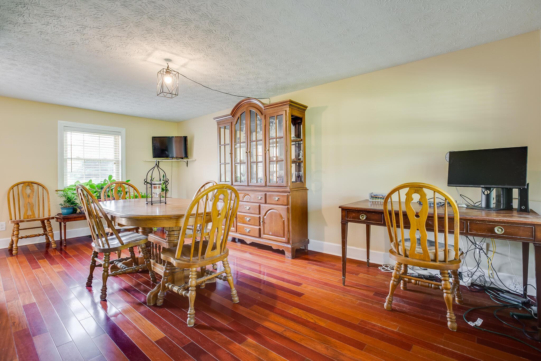 7075 Duffy Road Delaware, OH 43015 - Photo 14 of 33 Gallery Image 14