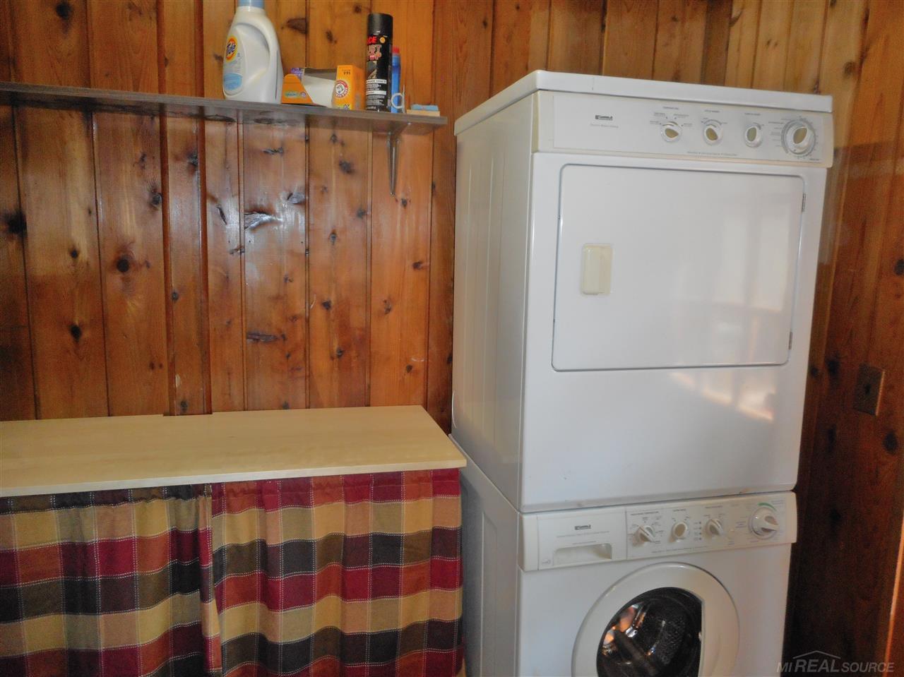 7322 Woodland Road Lexington, MI 48450 - Photo 10 of 24