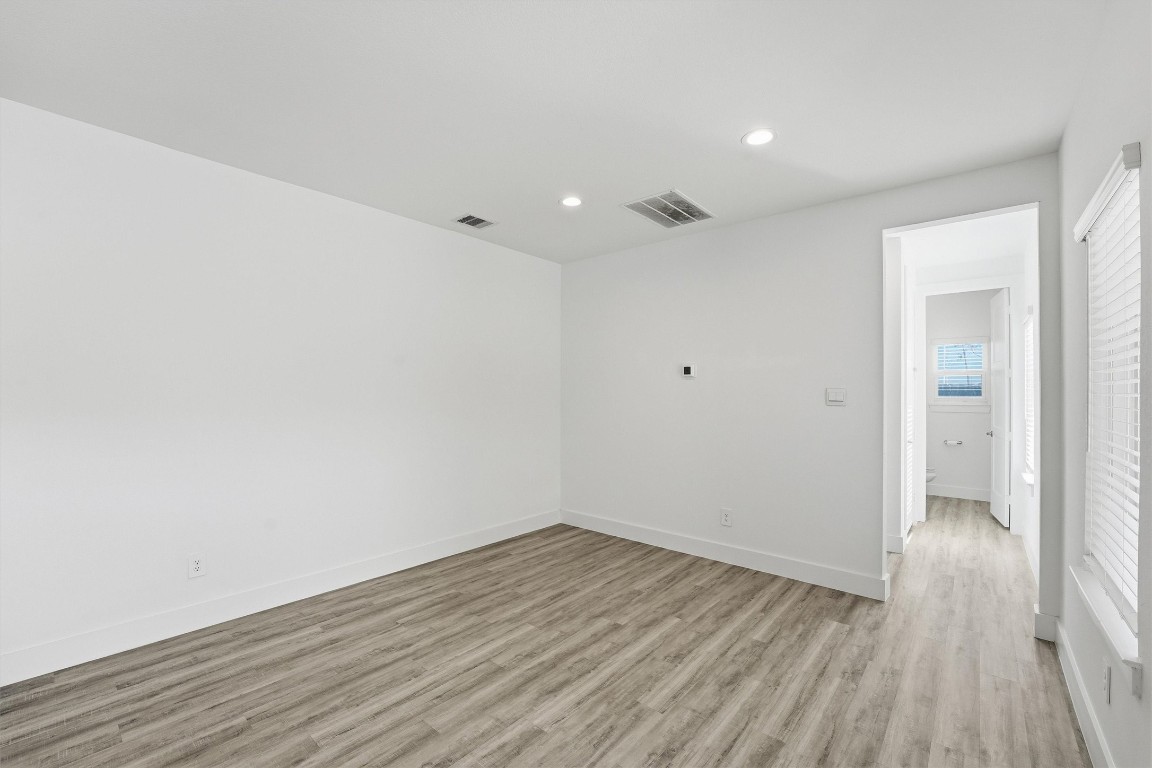 13744 Rising Sun Lane Conroe, TX 77384 - Photo 15 of 41 Dinning space by the kitchen