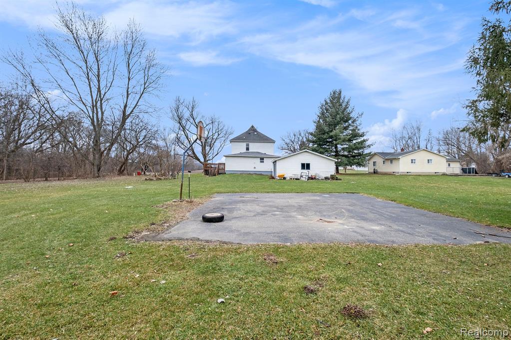 7233 East Carpenter Road Davison, MI 48423 - Photo 6 of 25