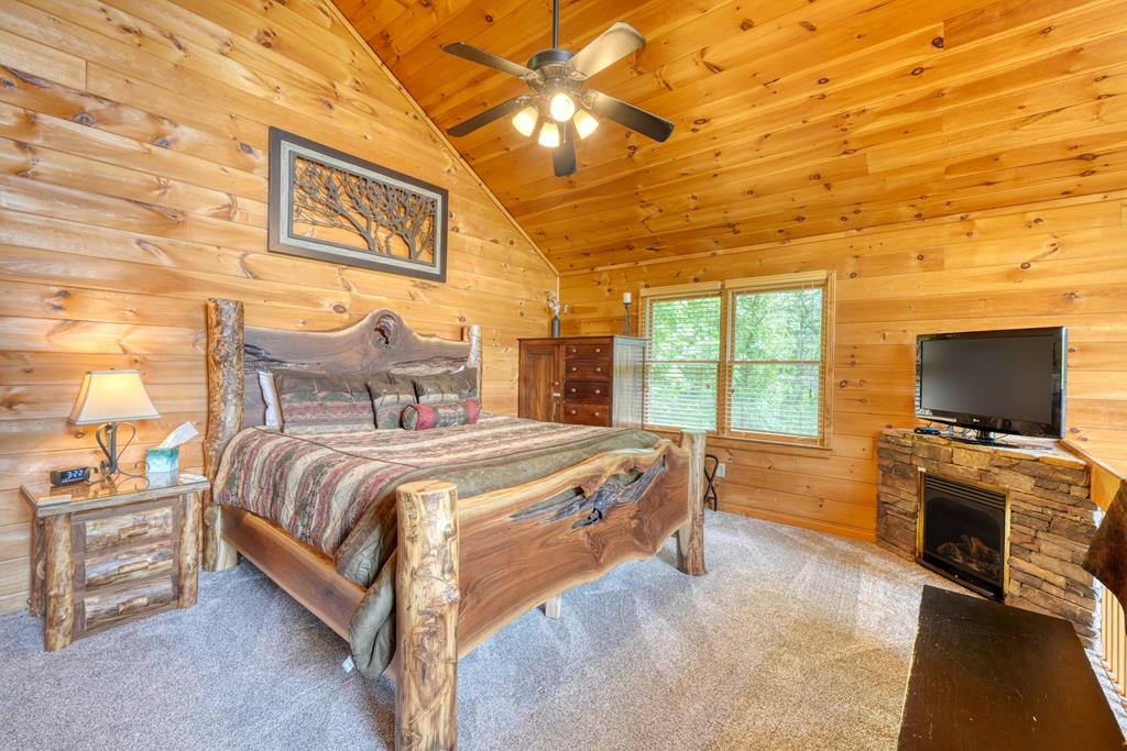 964 Walkabout Creek Road Morganton, GA 30560 - Photo 18 of 49