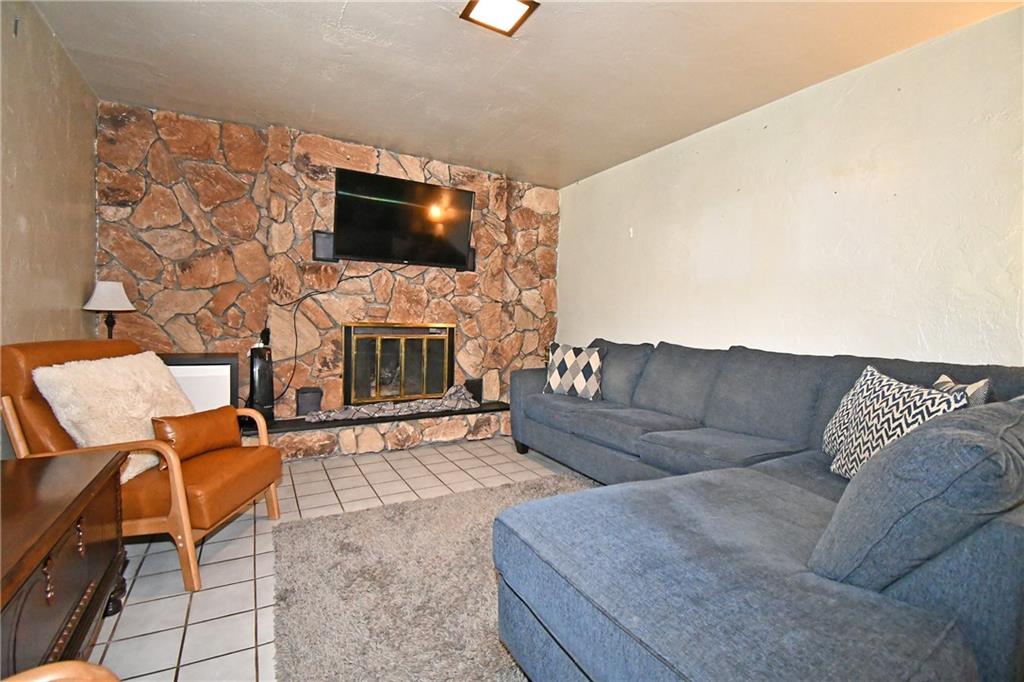 4944 Plymouth Road Pittsburgh, PA 15227 - Photo 25 of 41