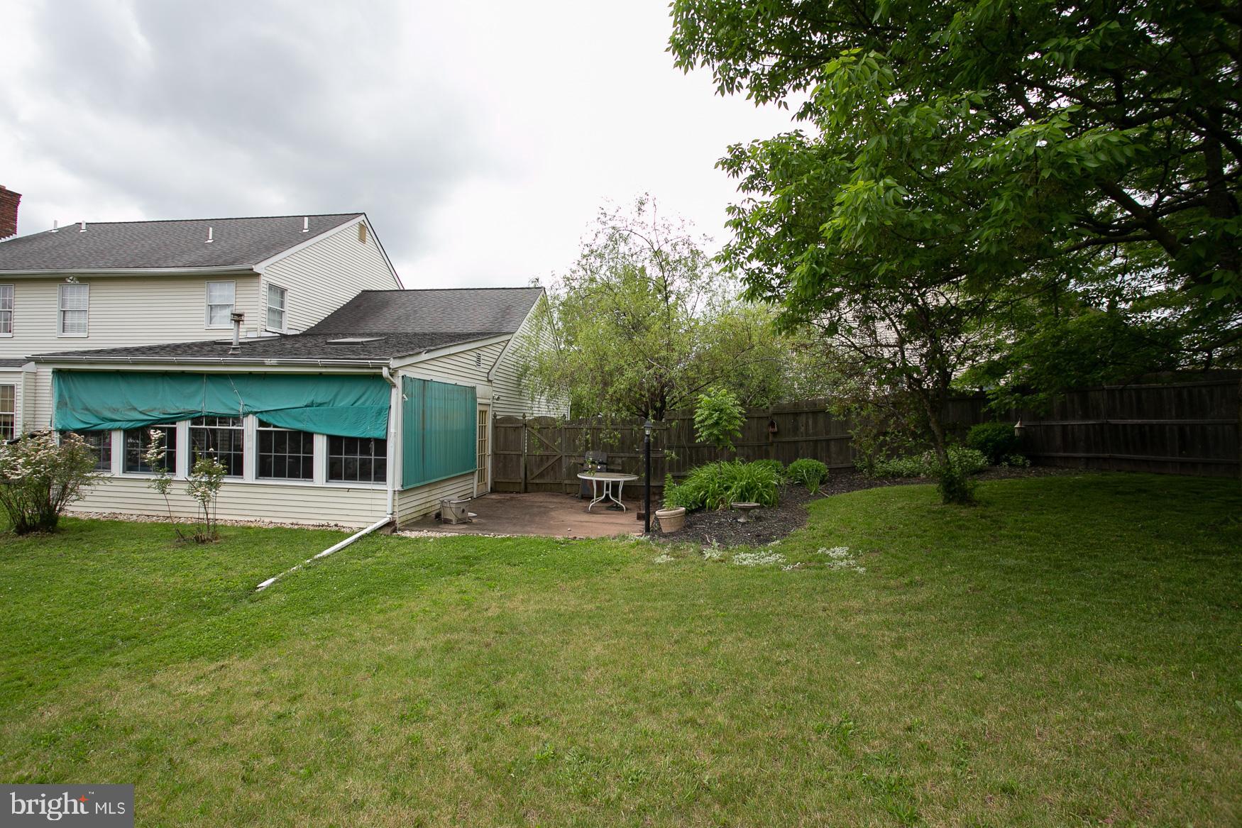 19 Sheffield Circle Souderton, PA 18964 - Photo 3 of 10