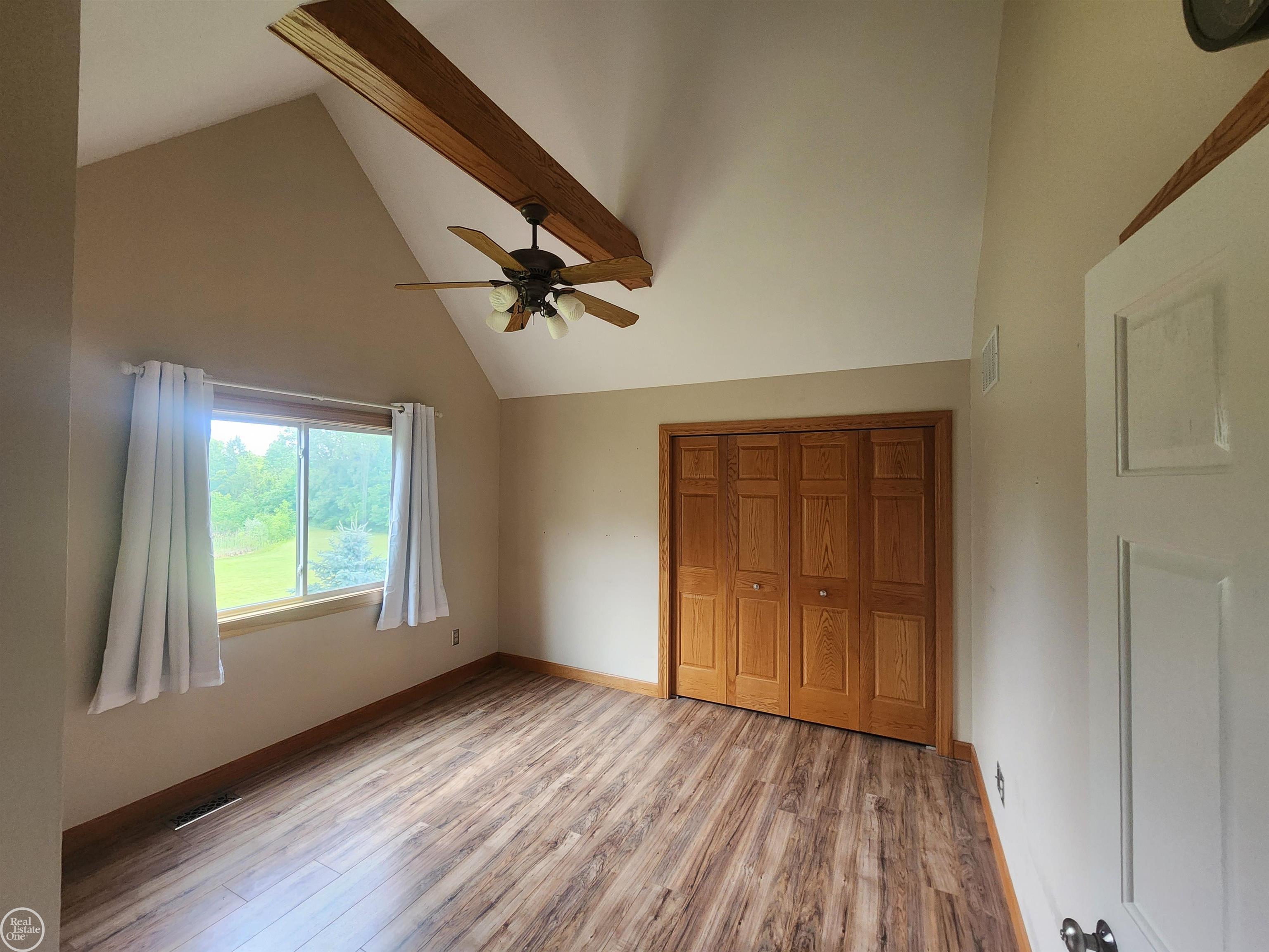 20221 Armada Ridge Road Armada, MI 48005 - Photo 21 of 39 50146512-cb8f4c72-8869-4c61-a3df-885ab4fbca45.JPG