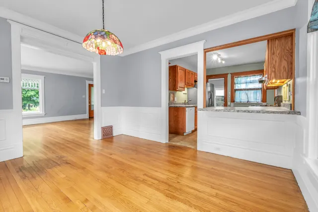 $234,900 | 134 South Howell Street, Hillsdale, MI 49242